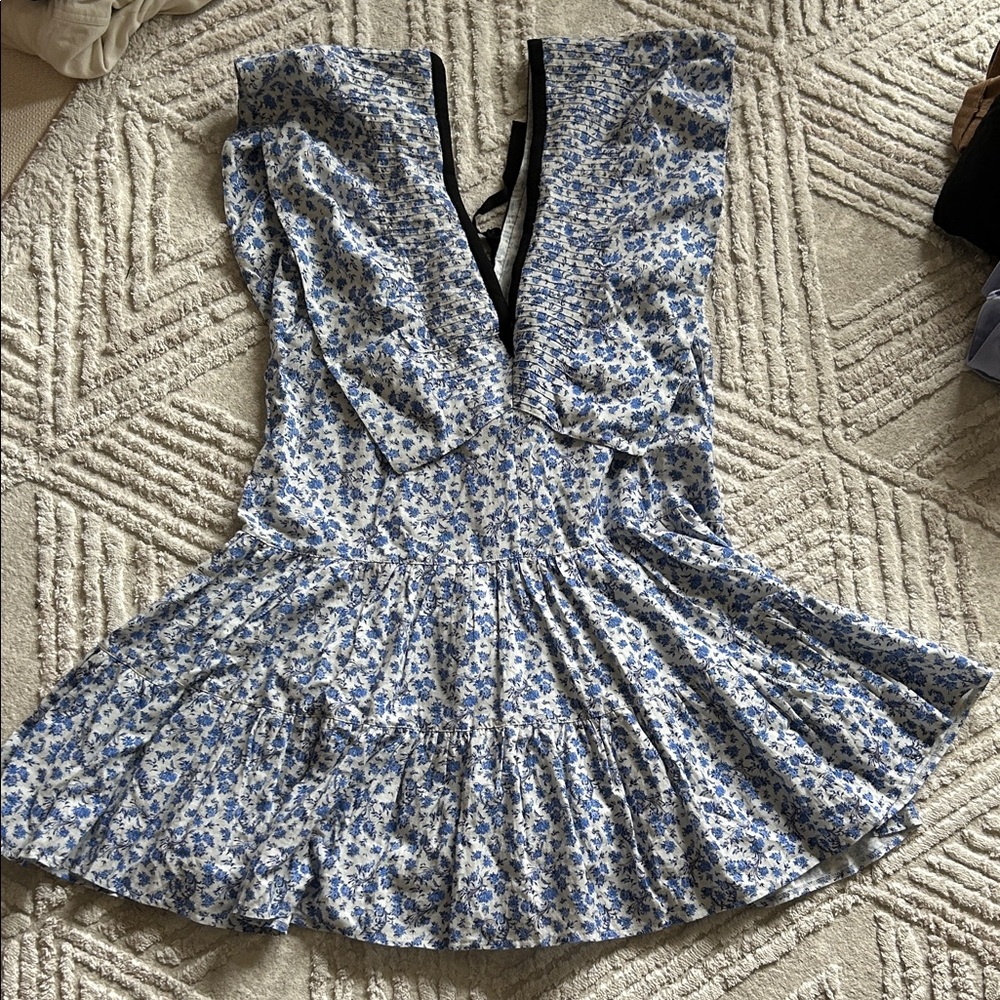 Lug von siga Floral Blue and White Dress